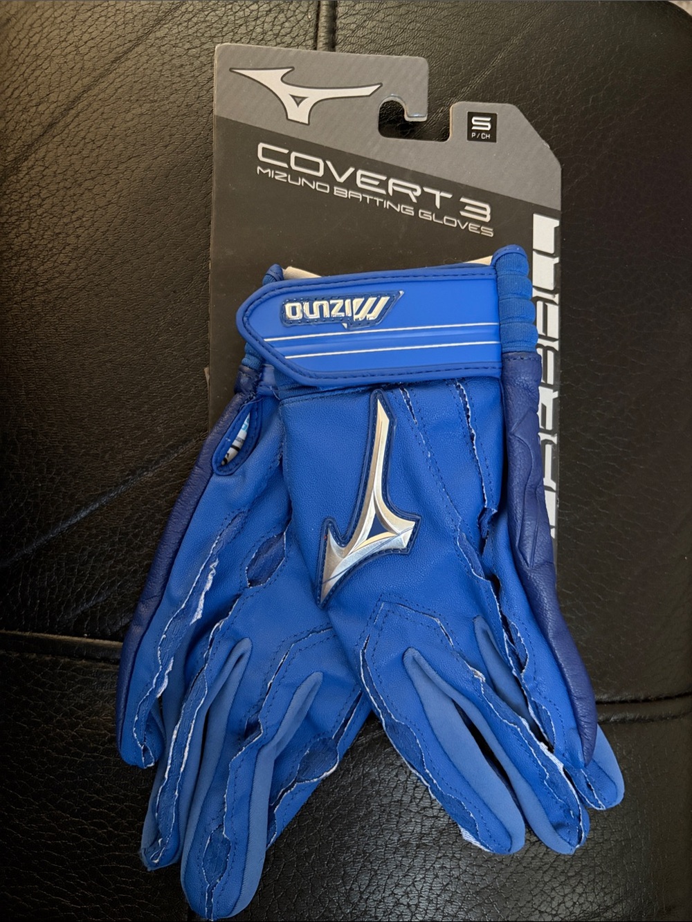 Mizuno Covert 3 batting gloves